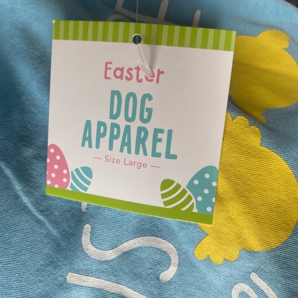 Dog Shirt “I’m just here for the chicks” - Picture 5 of 5